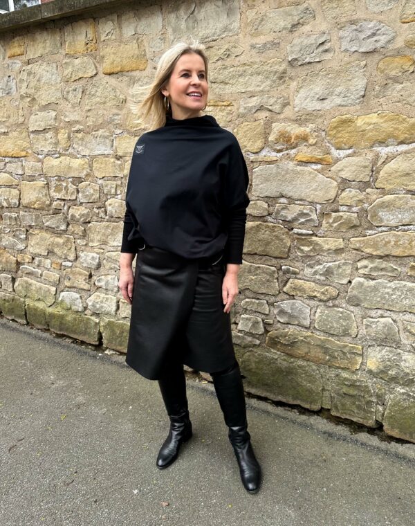 Pullover "Alma" Zipper BLACK – Bild 4